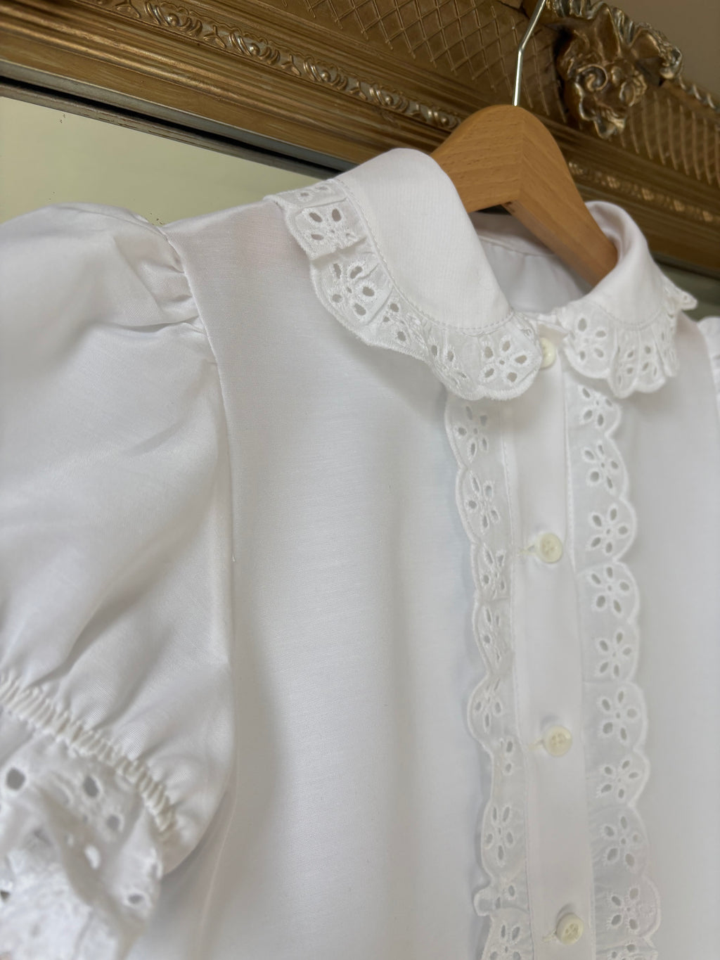 RB school blouse white