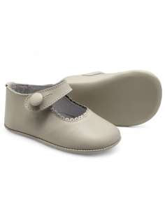 Girls pram shoes button
