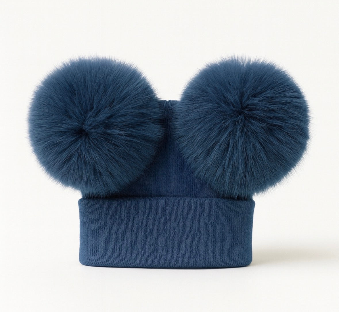 Double pom Pom hat