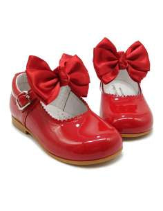 Mary Janes with detachable bows