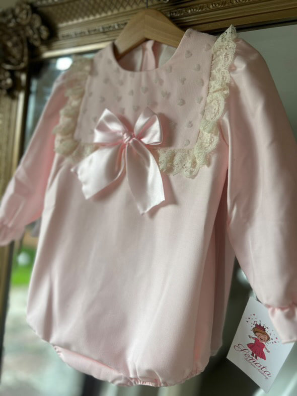 RB heart bib romper pink