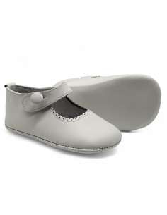 Girls pram shoes button