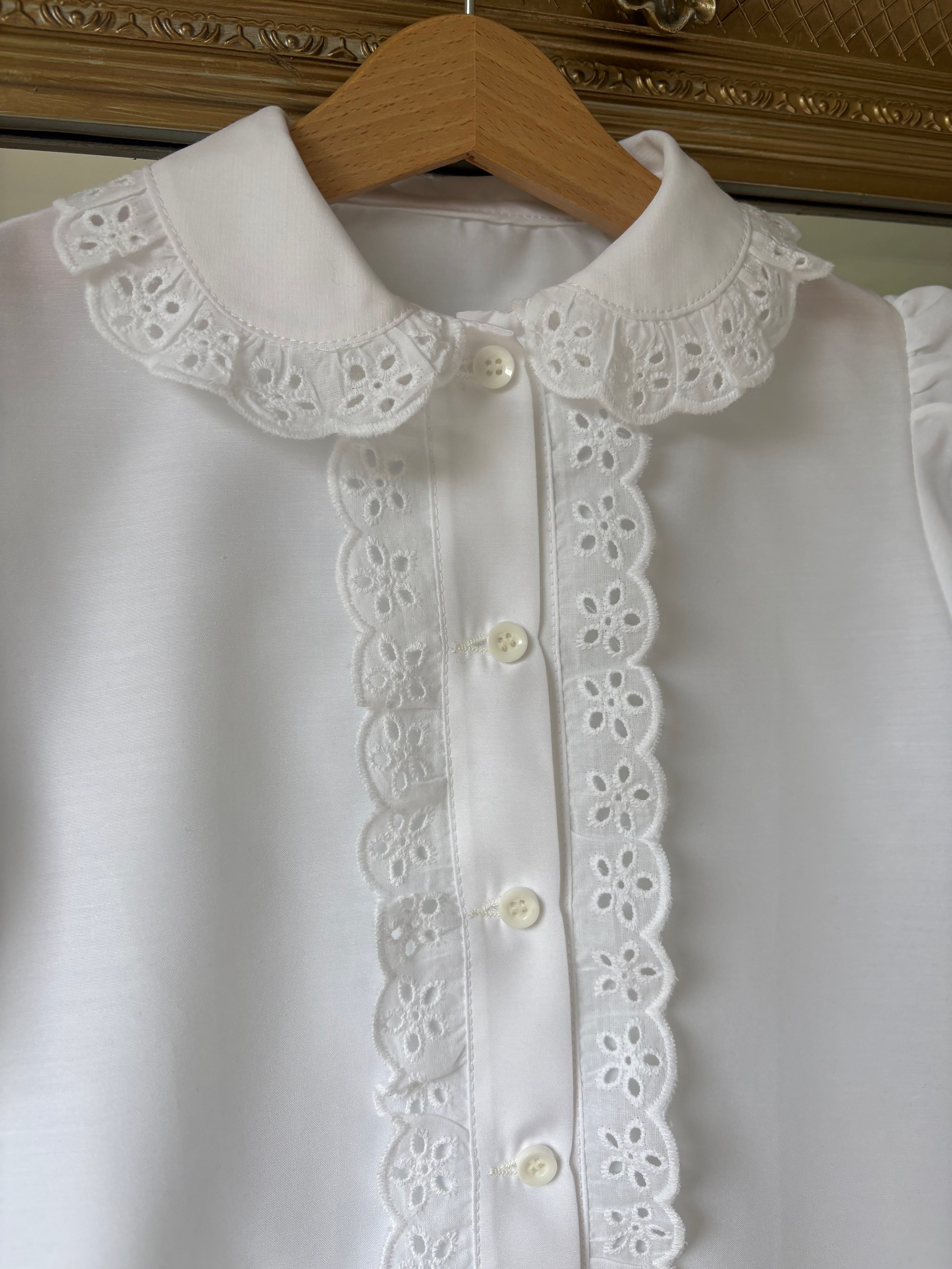 RB school blouse white