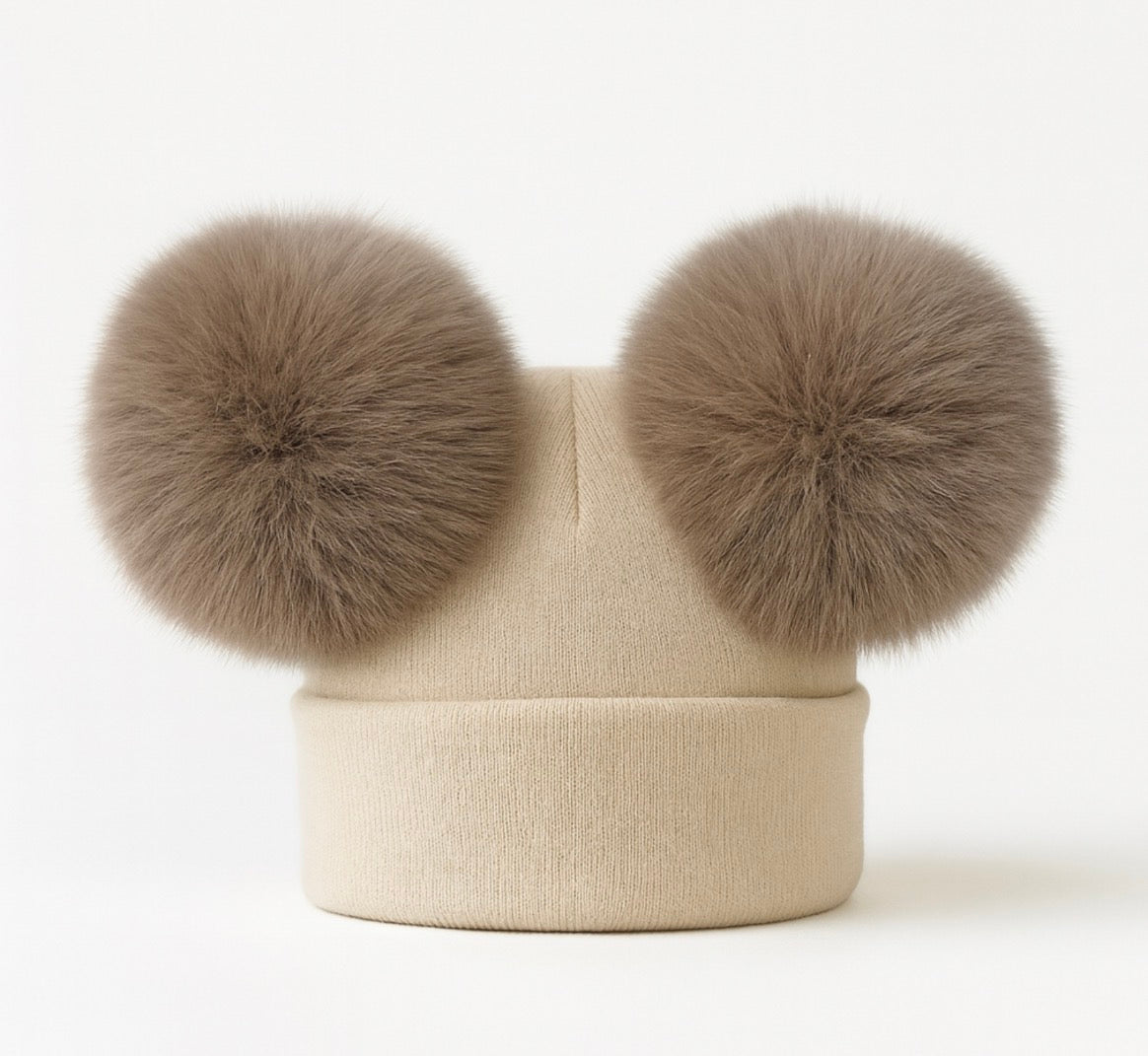 Double pom Pom hat