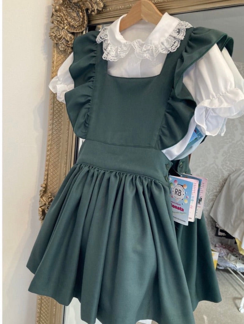 RB Maria pinafore