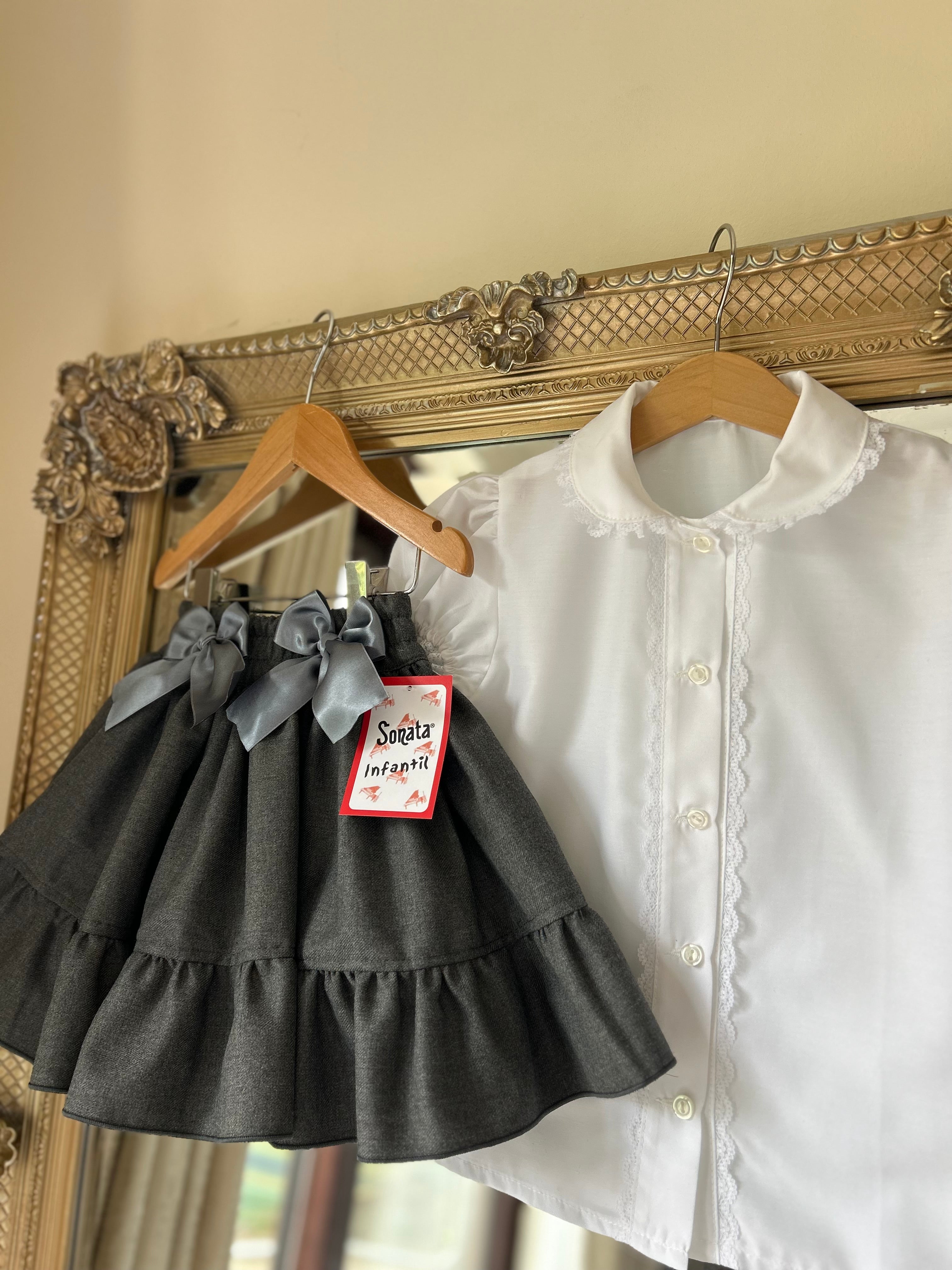 RB school skirt