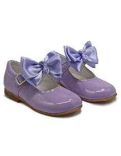 Mary Janes with detachable bows