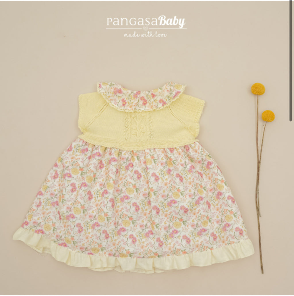 Petals top knitted dress