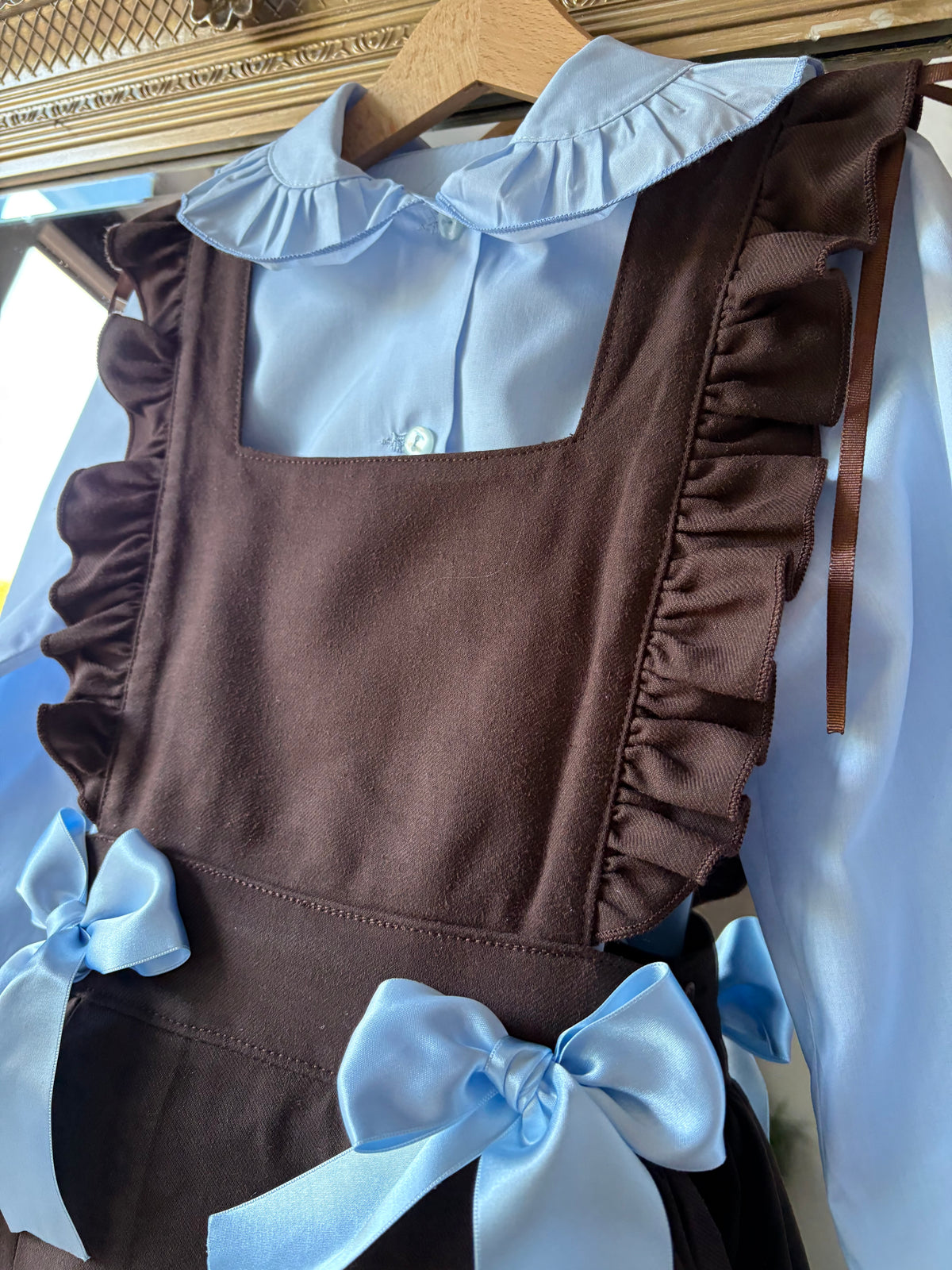 RB shoulder ribbon blouse