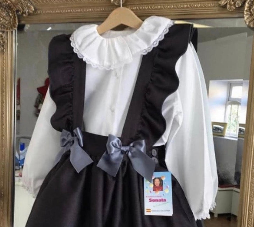 RB Lia bow matching shirt
